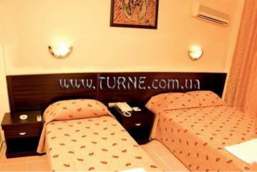 Larissa Park Hotel, 3* Larissa Park Hotel, 3*