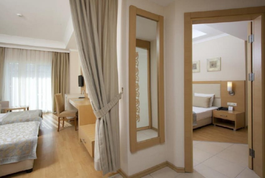 Titan Select Hotel, 5* Titan Select Hotel, 5*