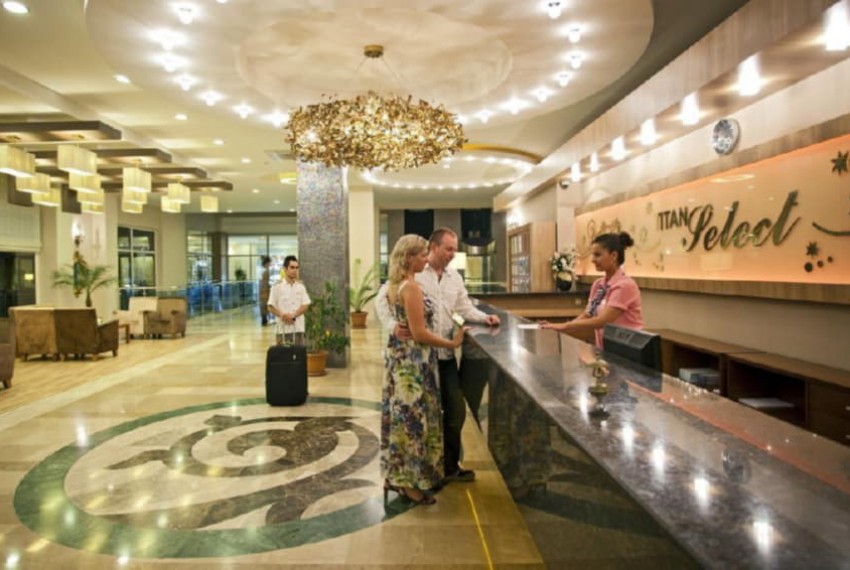 Titan Select Hotel, 5* Titan Select Hotel, 5*