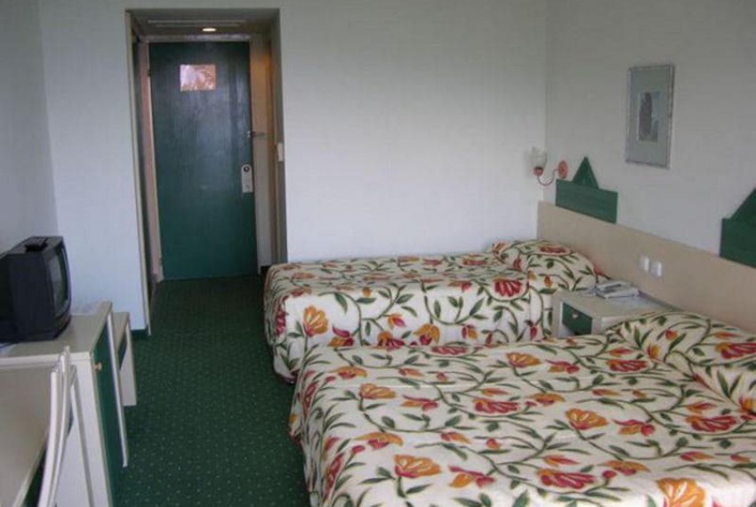 Tropikal, 4* Tropikal, 4*