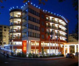 Vigo, 4*