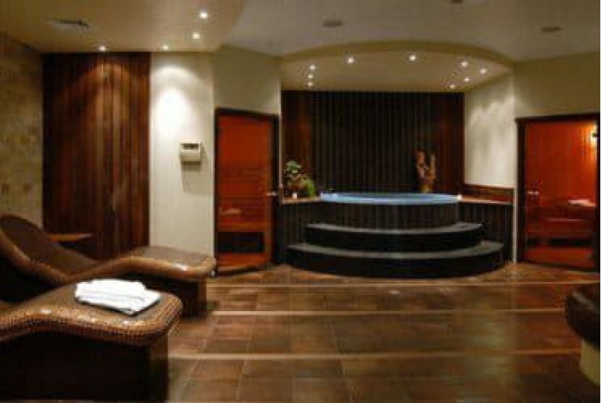 Vigo, 4* Vigo, 4*