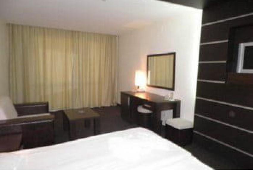 Vigo, 4* Vigo, 4*