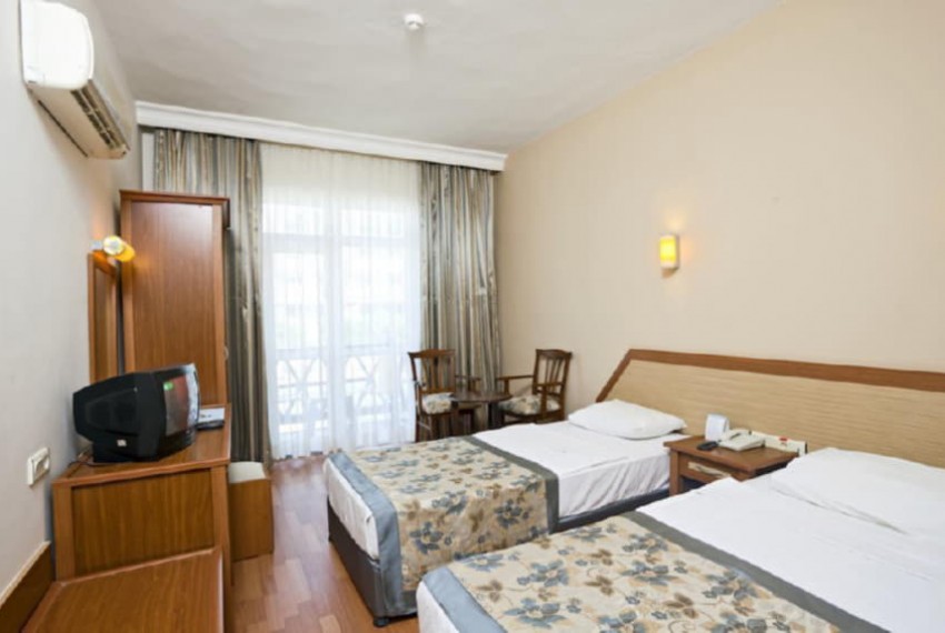 Titan Garden Hotel, 4* Titan Garden Hotel, 4*