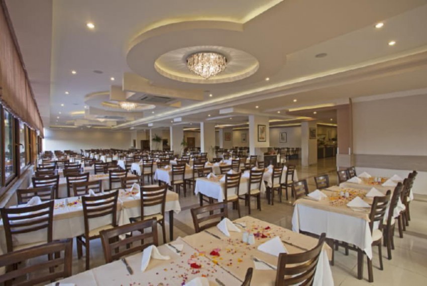 Titan Garden Hotel, 4* Titan Garden Hotel, 4*
