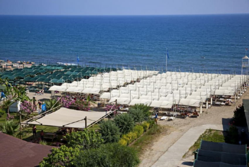 Titan Garden Hotel, 4* Titan Garden Hotel, 4*