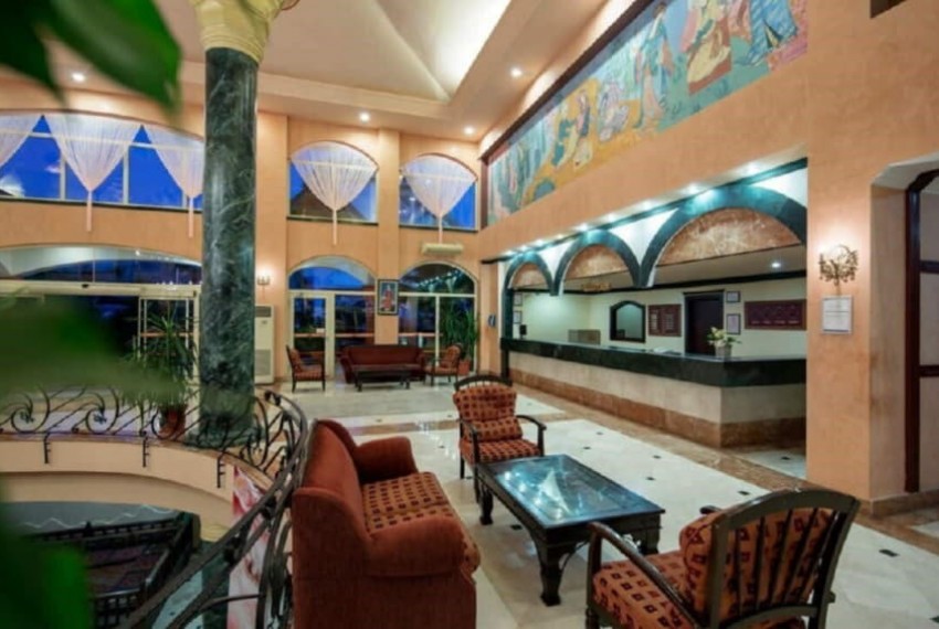 Larissa Sultans Beach Hotel, 4* Larissa Sultans Beach Hotel, 4*