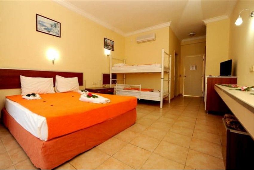 Sayanora Hotel, 3* Sayanora Hotel, 3*