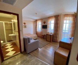 St Nikola, 3*