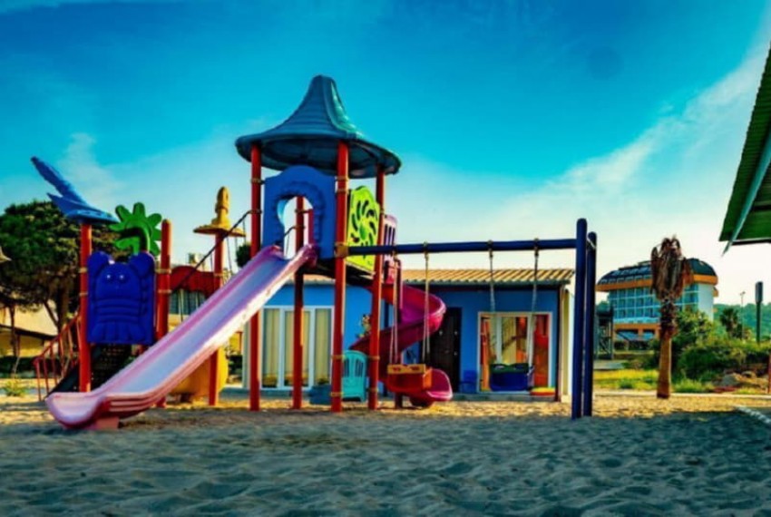 Throne Beach Resort & Spa (ex. Nilbahir Resort & Spa), 5* Throne Beach Resort & Spa (ex. Nilbahir Resort & Spa), 5*
