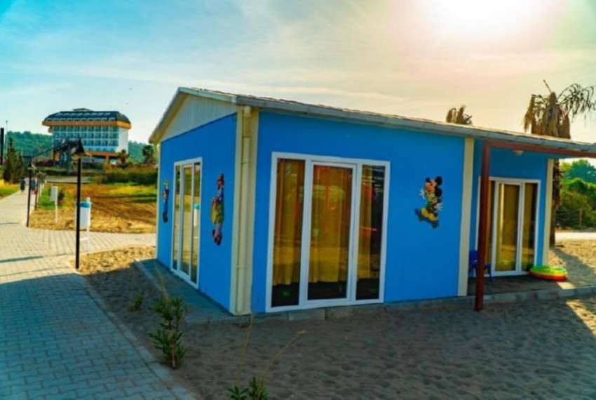 Throne Beach Resort & Spa (ex. Nilbahir Resort & Spa), 5* Throne Beach Resort & Spa (ex. Nilbahir Resort & Spa), 5*
