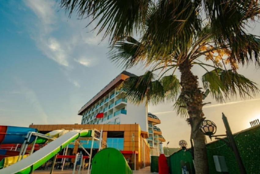Throne Beach Resort & Spa (ex. Nilbahir Resort & Spa), 5* Throne Beach Resort & Spa (ex. Nilbahir Resort & Spa), 5*