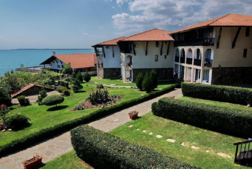 Manastira Ii, 4* Manastira Ii, 4*