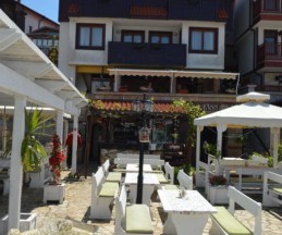 Stankoff (Nesebar), 2*