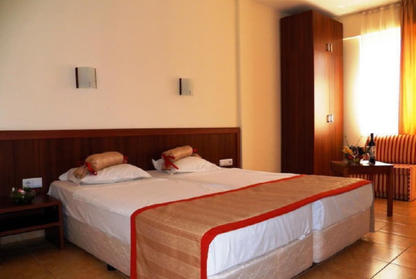 Joya Park, 4* Joya Park, 4*