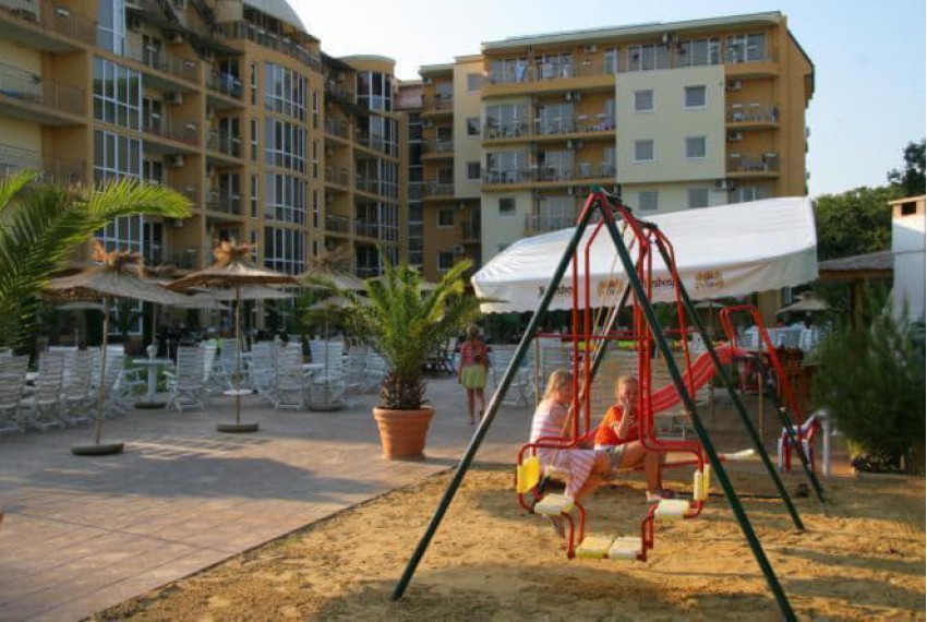 Joya Park, 4* Joya Park, 4*