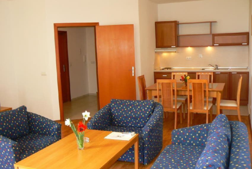 Joya Park, 4* Joya Park, 4*
