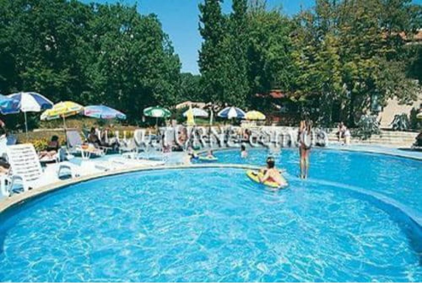 Joya Park, 4* Joya Park, 4*