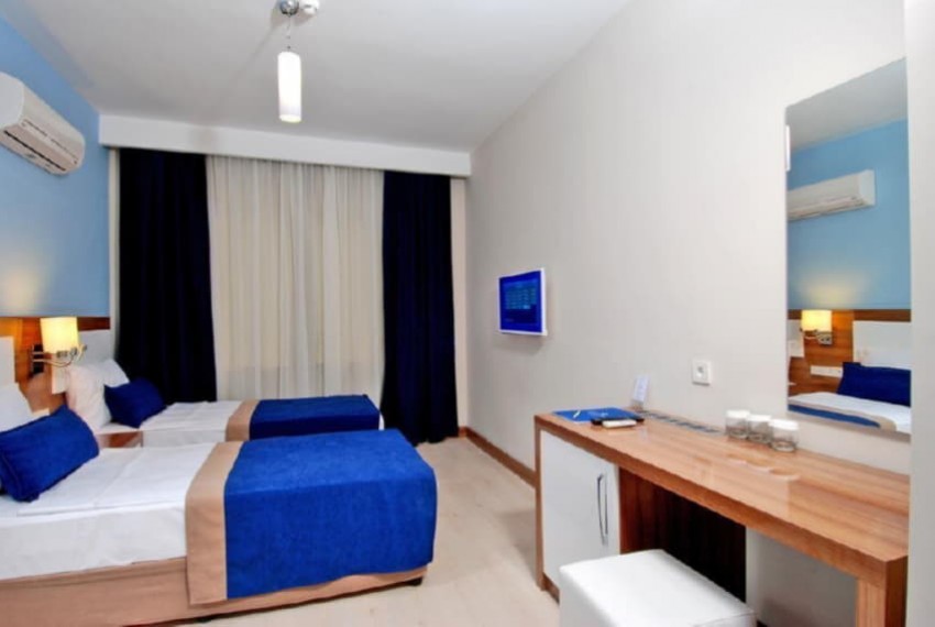 Kleopatra Ramira, 4* Kleopatra Ramira, 4*