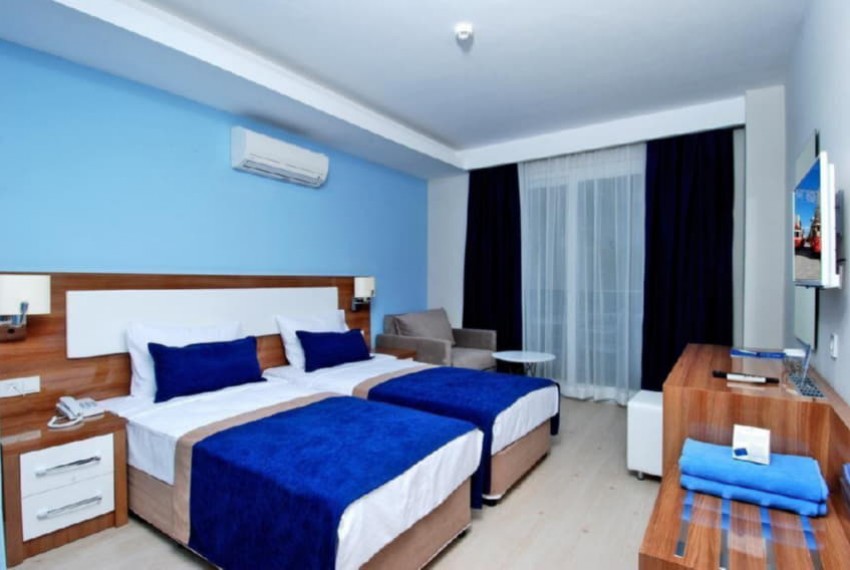 Kleopatra Ramira, 4* Kleopatra Ramira, 4*