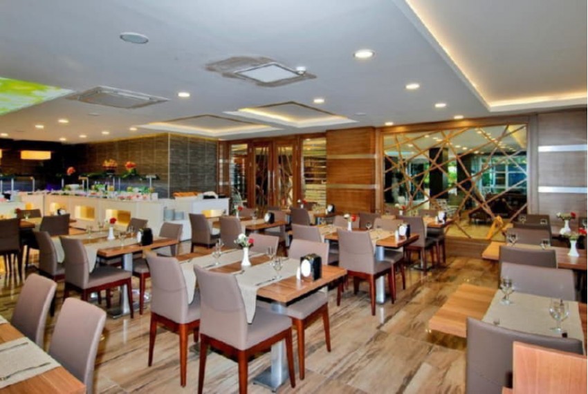 Kleopatra Ramira, 4* Kleopatra Ramira, 4*