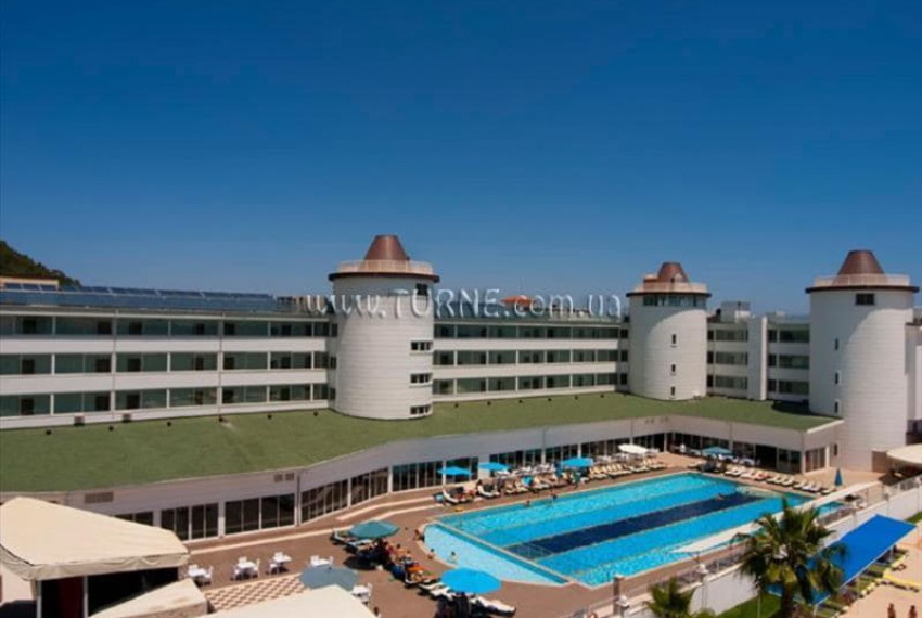 Royal Towers Resort, 4* Royal Towers Resort, 4*