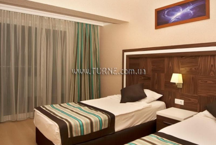 Royal Towers Resort, 4* Royal Towers Resort, 4*