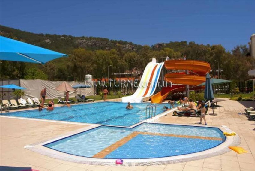 Royal Towers Resort, 4* Royal Towers Resort, 4*