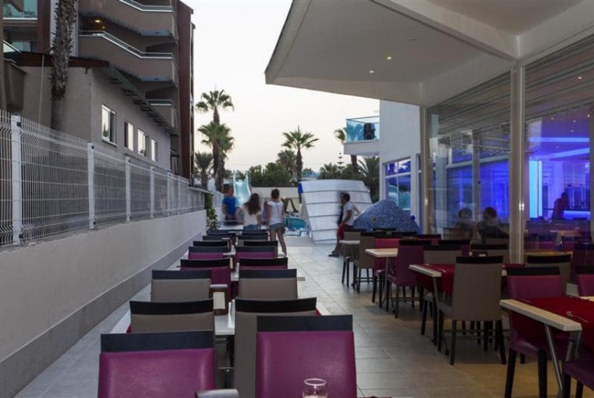 Infinity Beach Hotel, 4* Infinity Beach Hotel, 4*