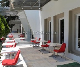 Bella Pino, 3*