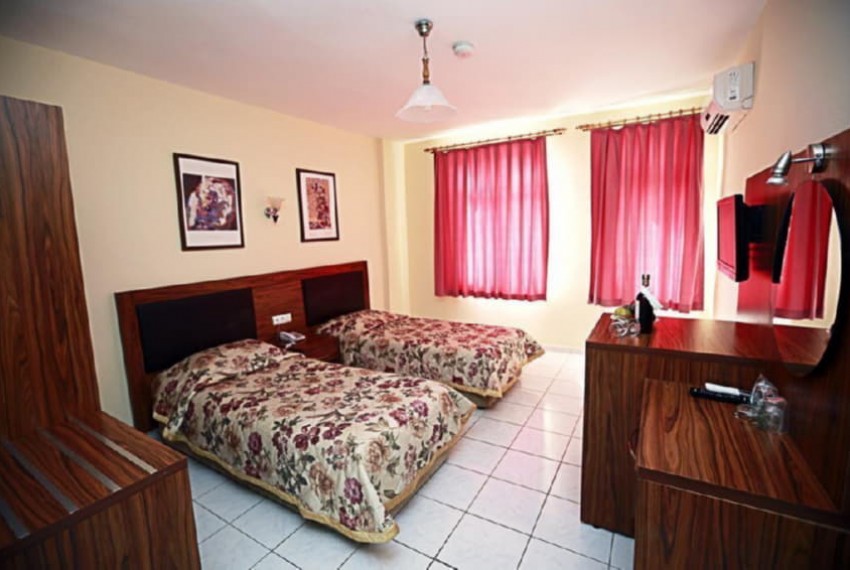 Millenium Park Hotel, 3* Millenium Park Hotel, 3*