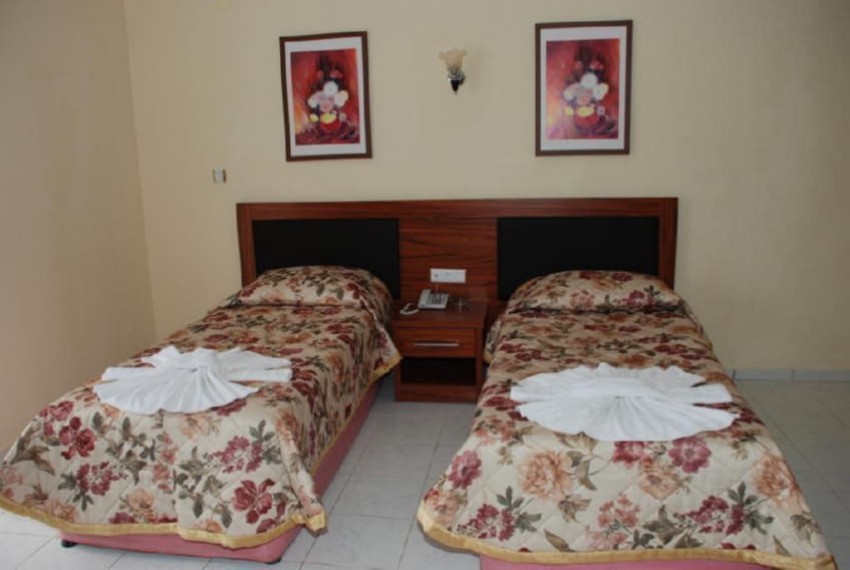 Millenium Park Hotel, 3* Millenium Park Hotel, 3*