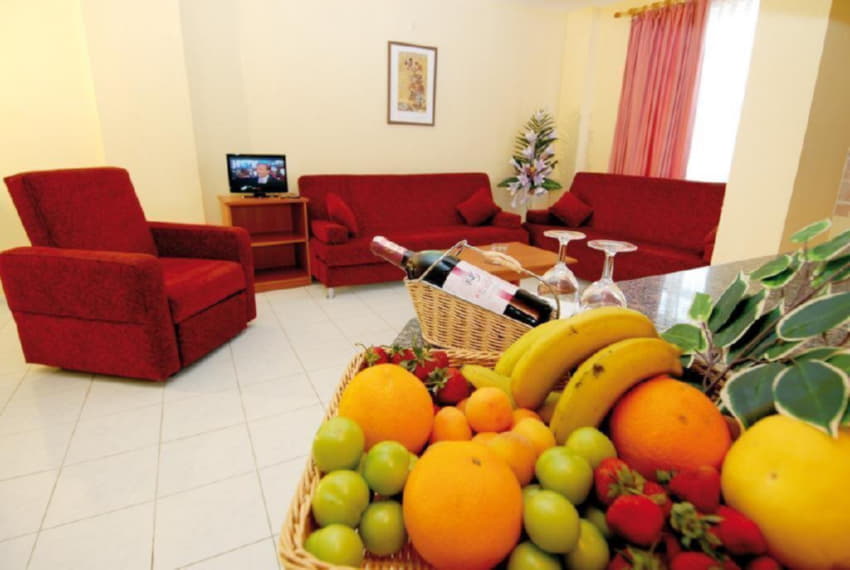 Millenium Park Hotel, 3* Millenium Park Hotel, 3*