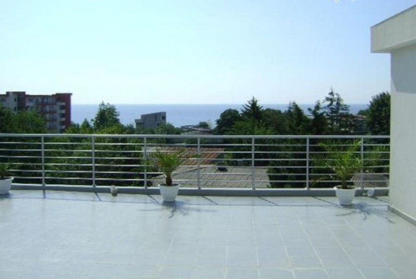 Renesanse, 2* Renesanse, 2*
