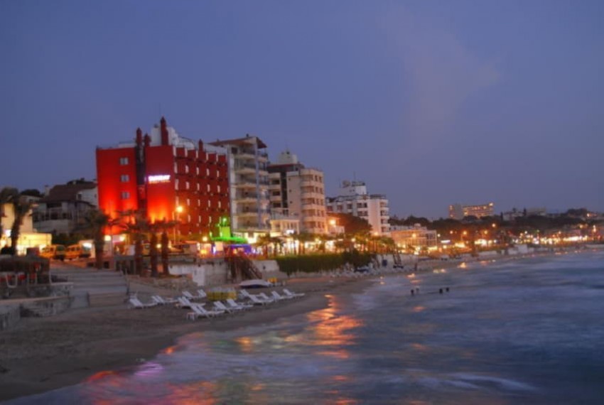 Sunday Beach Hotel, 3* Sunday Beach Hotel, 3*