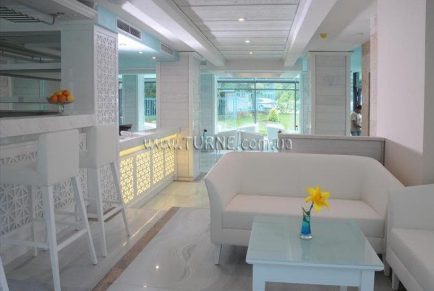 Perla Royal Hotel, 5* Perla Royal Hotel, 5*