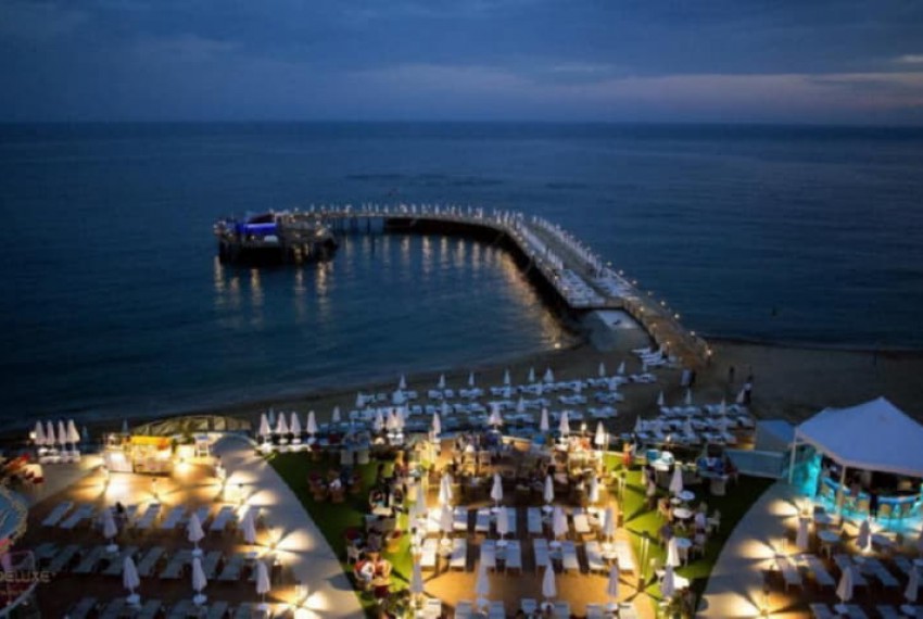 Azura Deluxe Resort & Spa, 5* Azura Deluxe Resort & Spa, 5*
