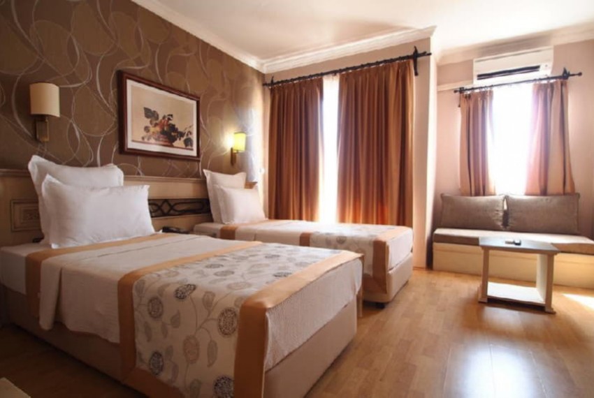 Romance Beach Hotel, 3* Romance Beach Hotel, 3*