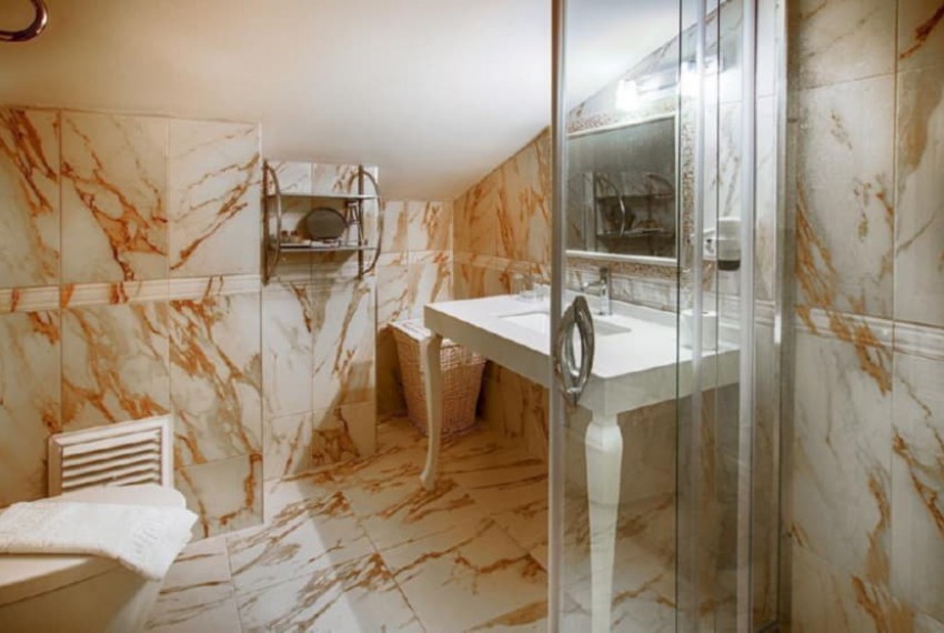 Romance Beach Hotel, 3* Romance Beach Hotel, 3*