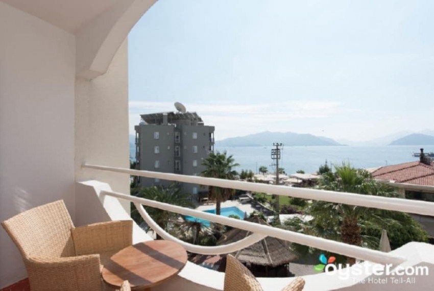Hawaii Hotel, 4* Hawaii Hotel, 4*