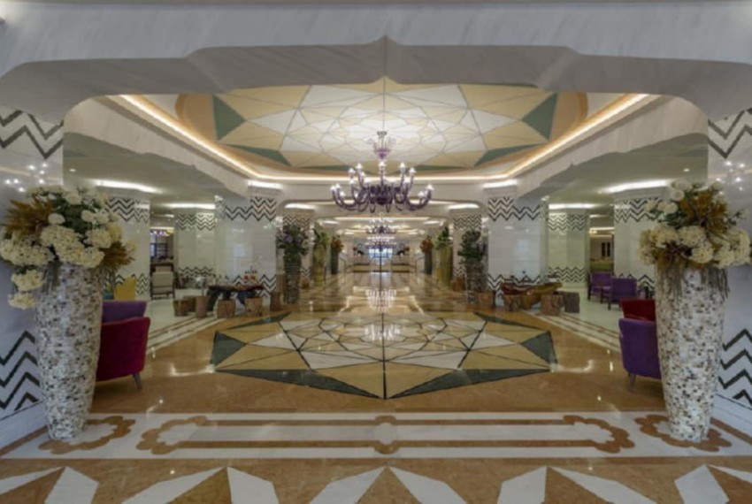 Royal Taj Mahal, 5* Royal Taj Mahal, 5*