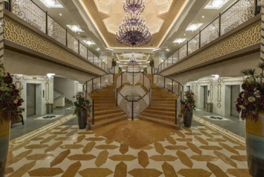 Royal Taj Mahal, 5* Royal Taj Mahal, 5*