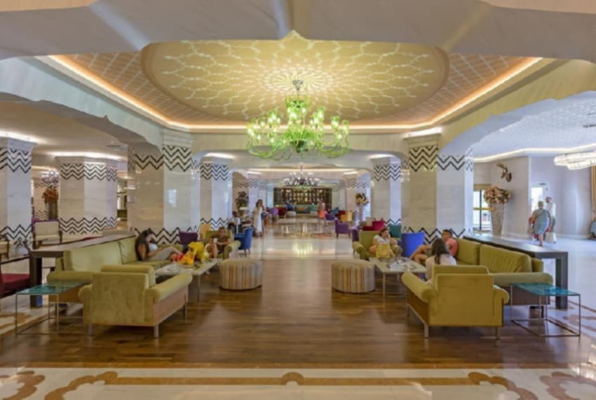 Royal Taj Mahal, 5* Royal Taj Mahal, 5*