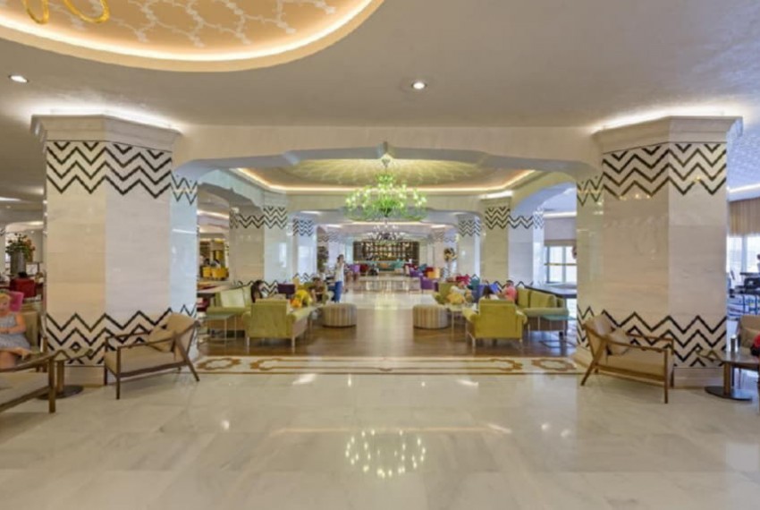 Royal Taj Mahal, 5* Royal Taj Mahal, 5*