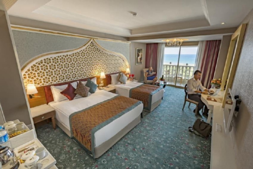 Royal Taj Mahal, 5* Royal Taj Mahal, 5*