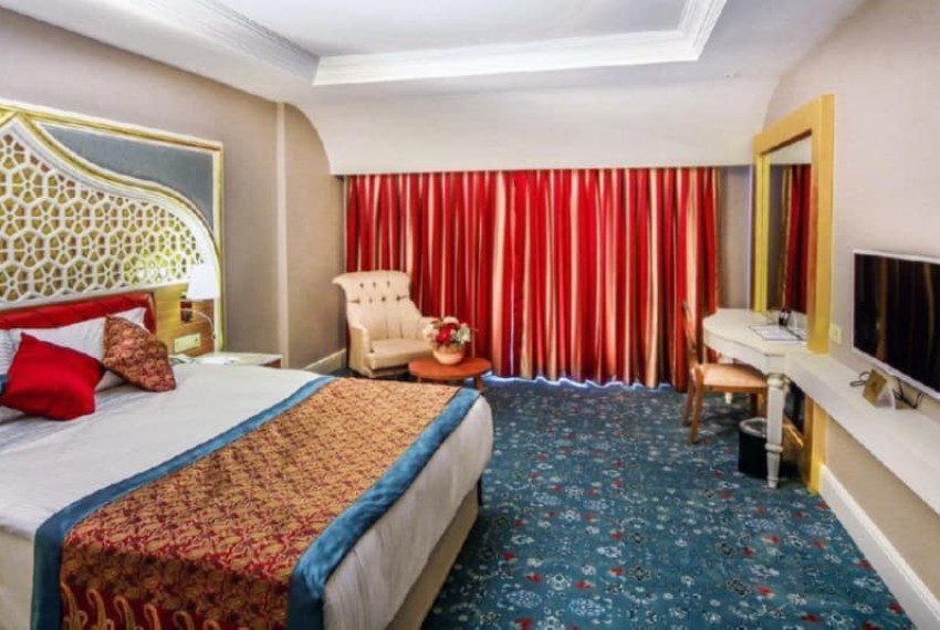 Royal Taj Mahal, 5* Royal Taj Mahal, 5*