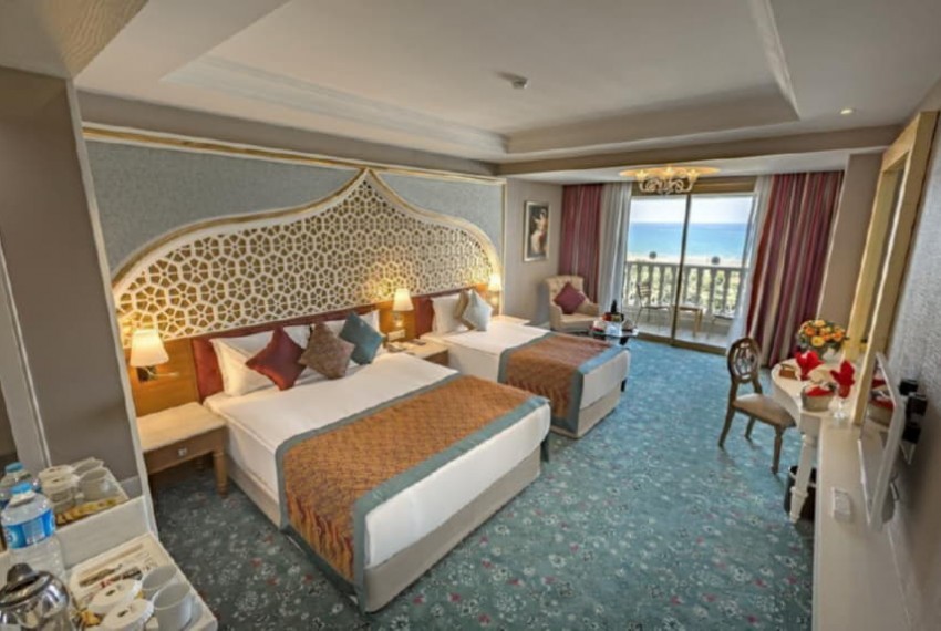 Royal Taj Mahal, 5* Royal Taj Mahal, 5*