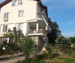 Villa Rai, 3*