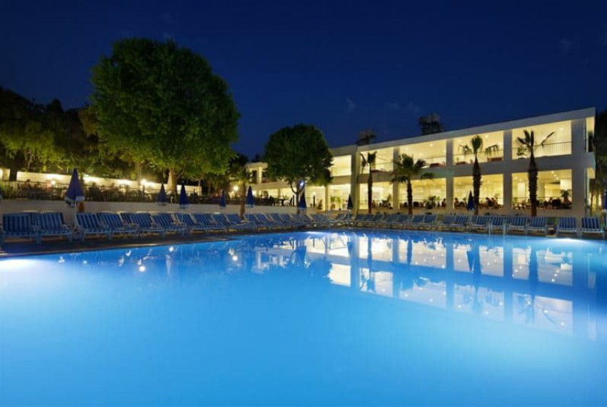 Larissa Club Beach Side, 4* Larissa Club Beach Side, 4*