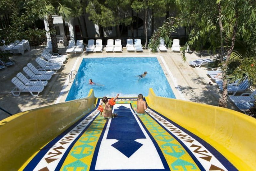 Larissa Club Beach Side, 4* Larissa Club Beach Side, 4*